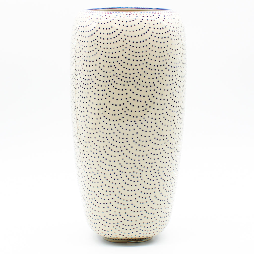 Lg Modern Vase in Simple Elegance