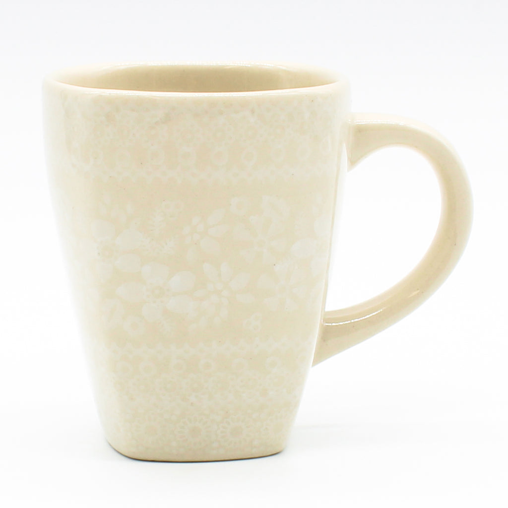 Square Cup 12 oz in White on White