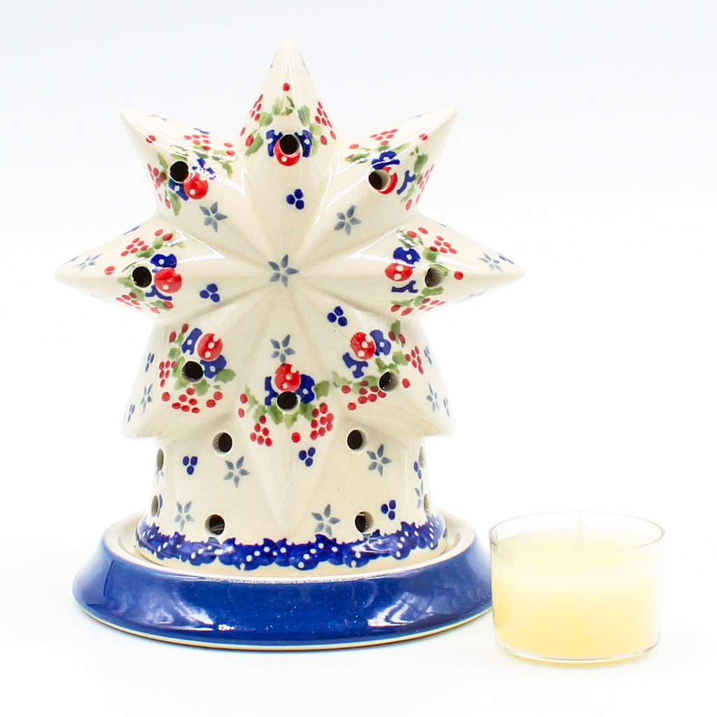 Star Tea Candle Holder in Holiday Wreath