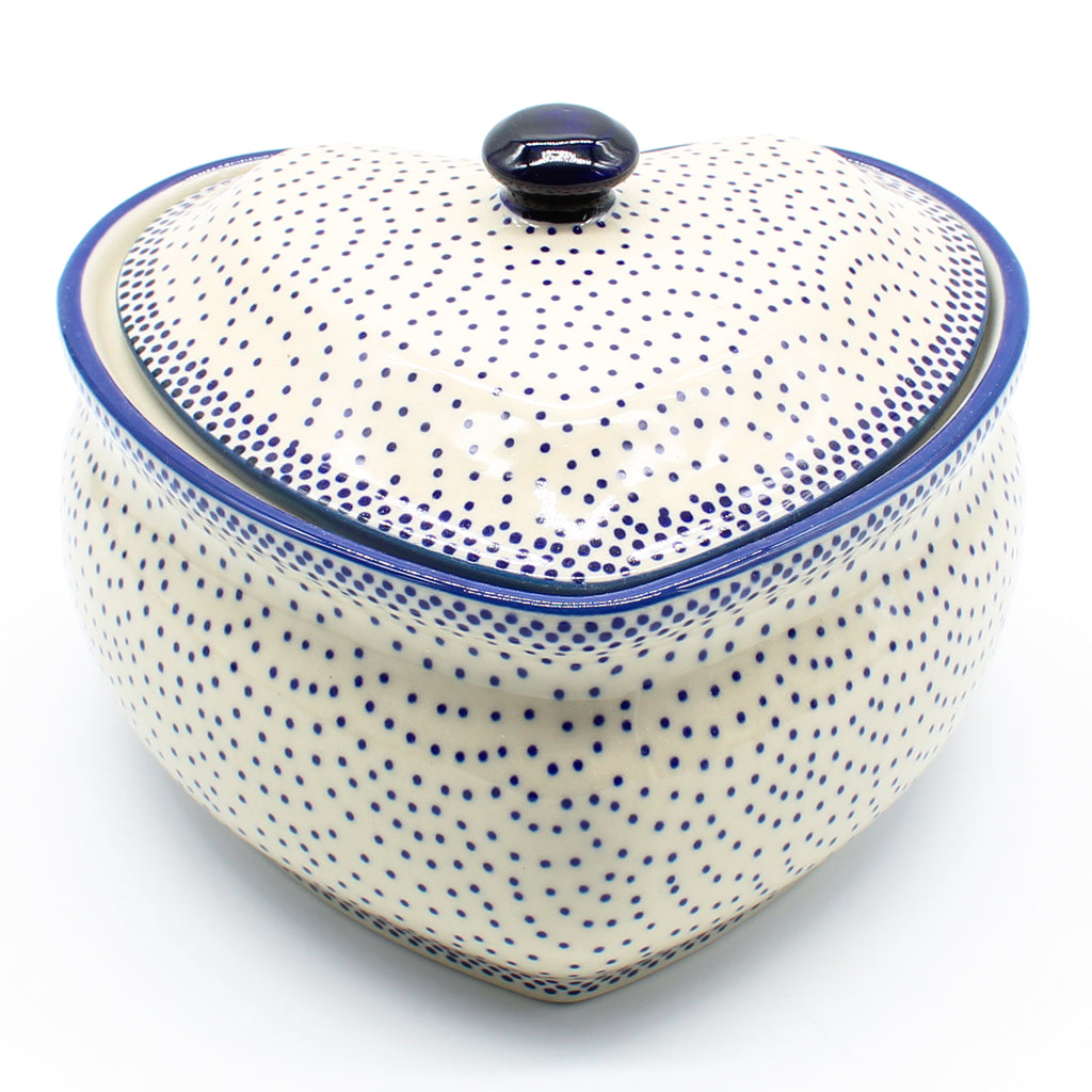 Heart Covered Server 2 qt in Simple Elegance