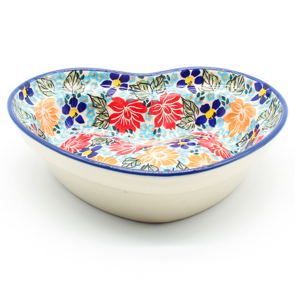 Lg Hanging Heart Dish in Just Glorious