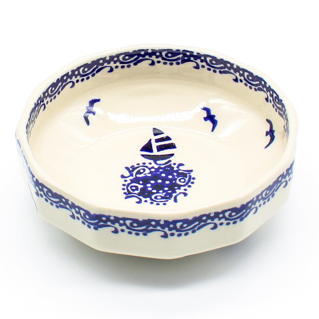 Shallow Little Bowl 8 oz in Sailboat