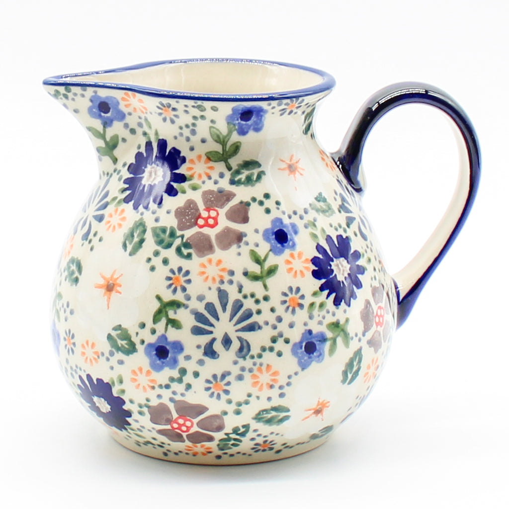 Family Style Creamer 16 oz in Morning Breeze