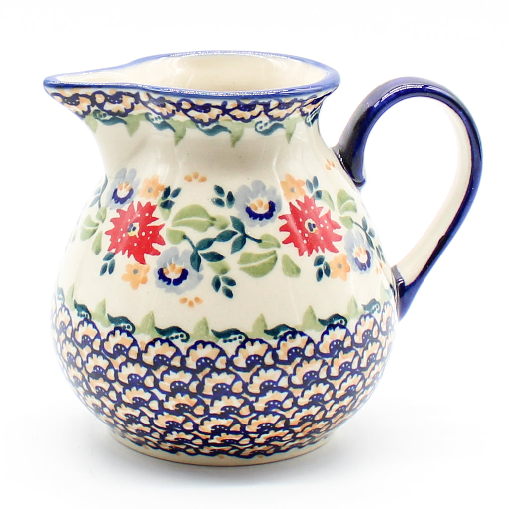 Family Style Creamer 16 oz in Late Spring