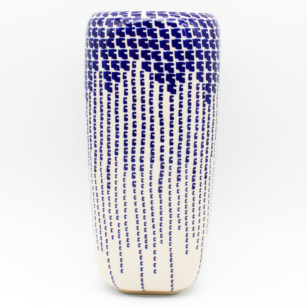 Md Modern Vase in Blue Rain