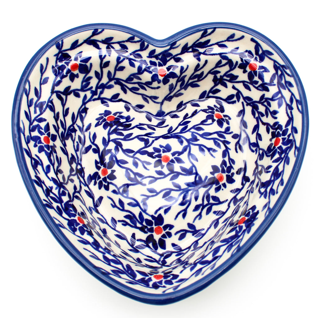 Sm Hanging Heart Dish in Touch of Red
