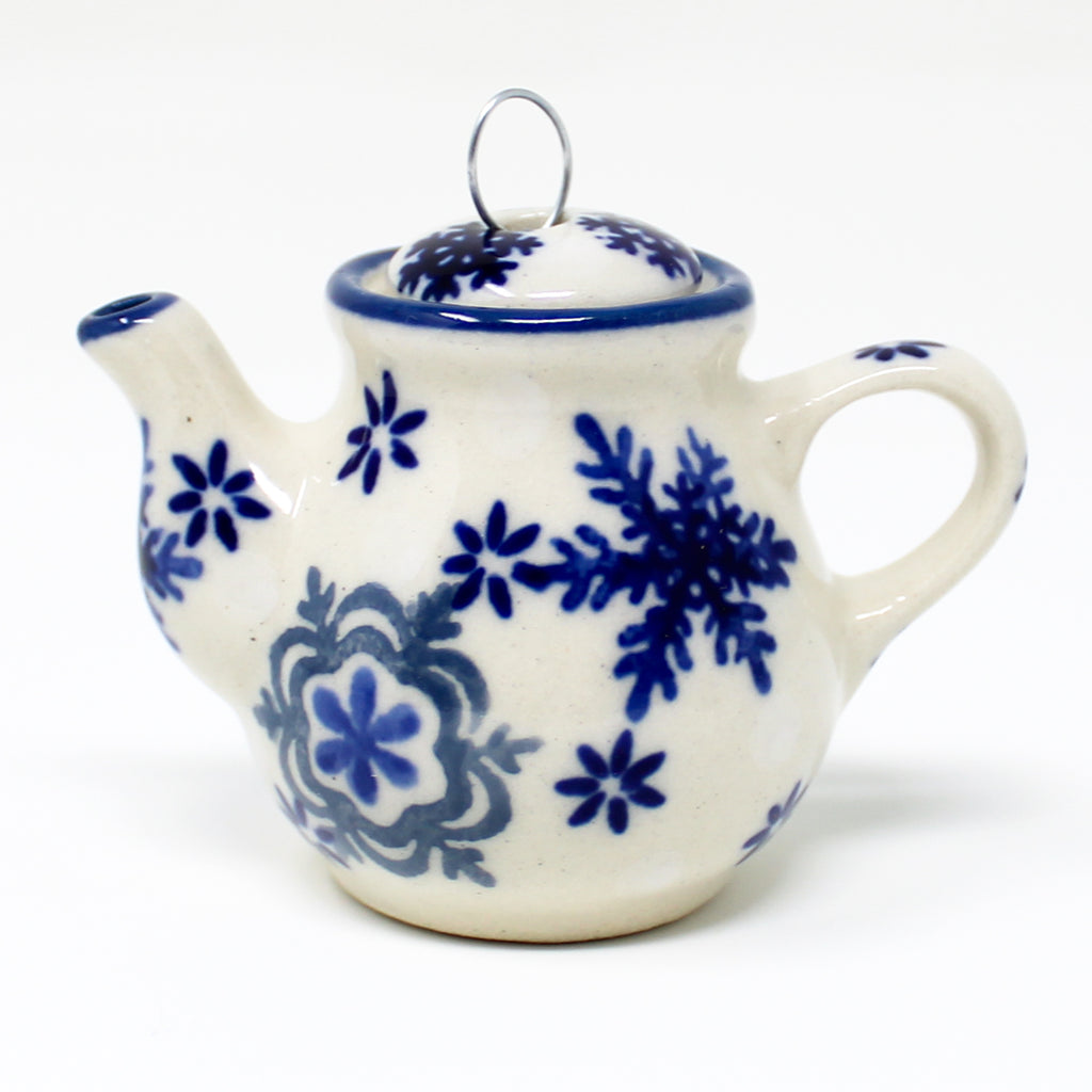 Teapot-Ornament in Blue Winter