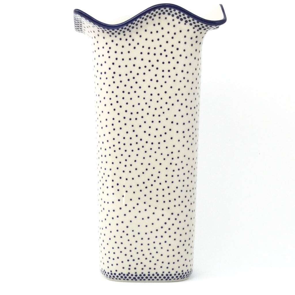 Fluted Vase in Simple Elegance