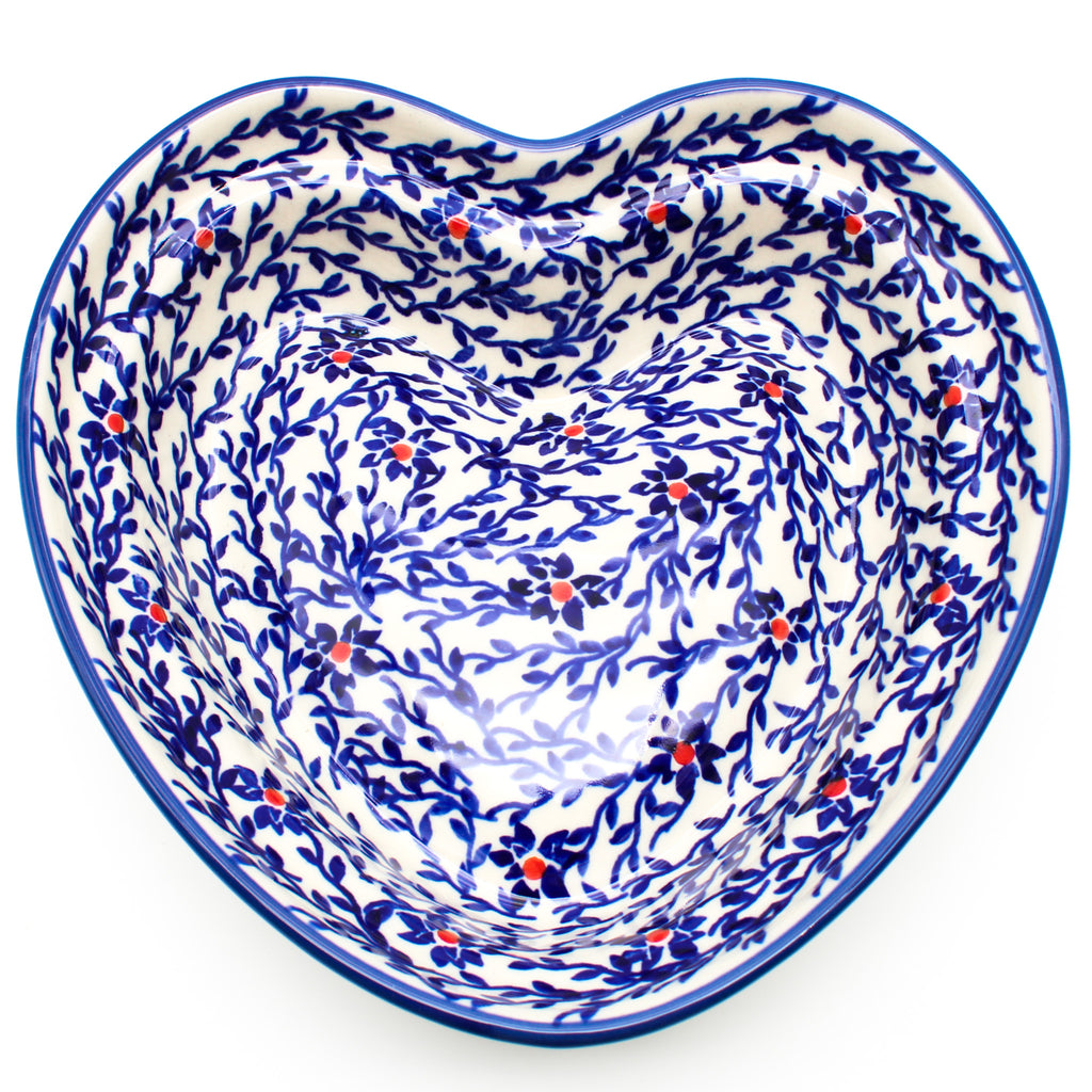 Lg Hanging Heart Dish in Touch of Red