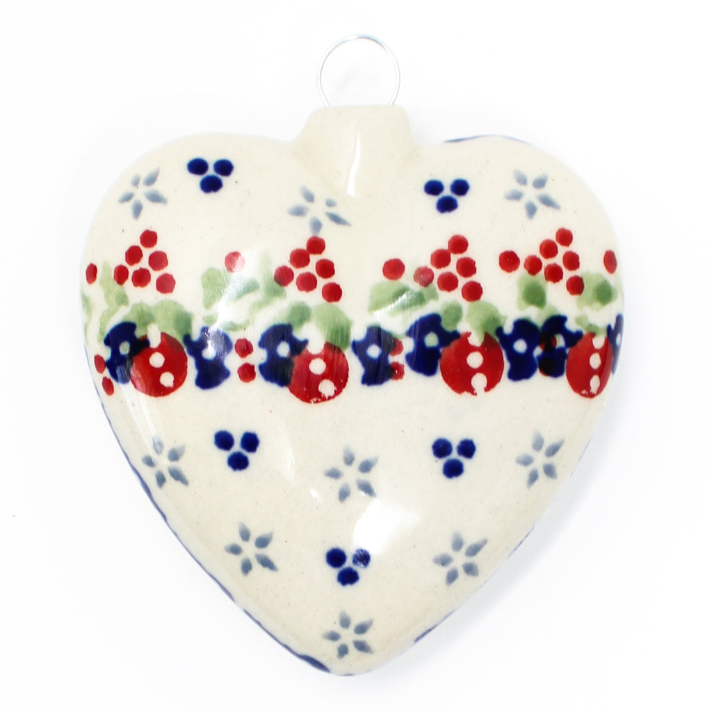 Round Heart-Ornament in Holiday Wreath