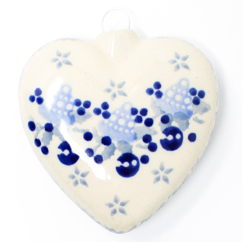 Round Heart-Ornament in Holiday Bells